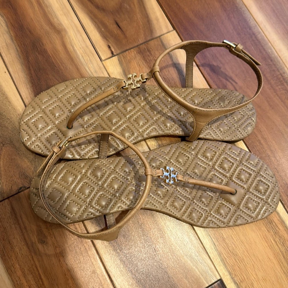 Tory Burch tan thong sandals